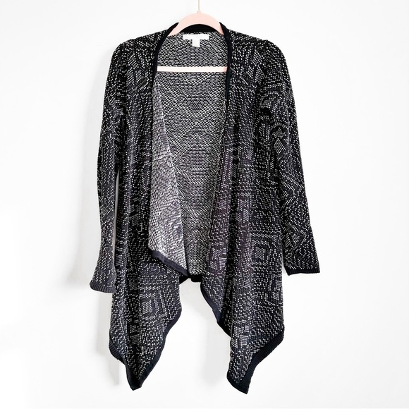 Kaisely Black White Aztec Western Print Draped Open Cardigan Sweater sz Small - Picture 1 of 4